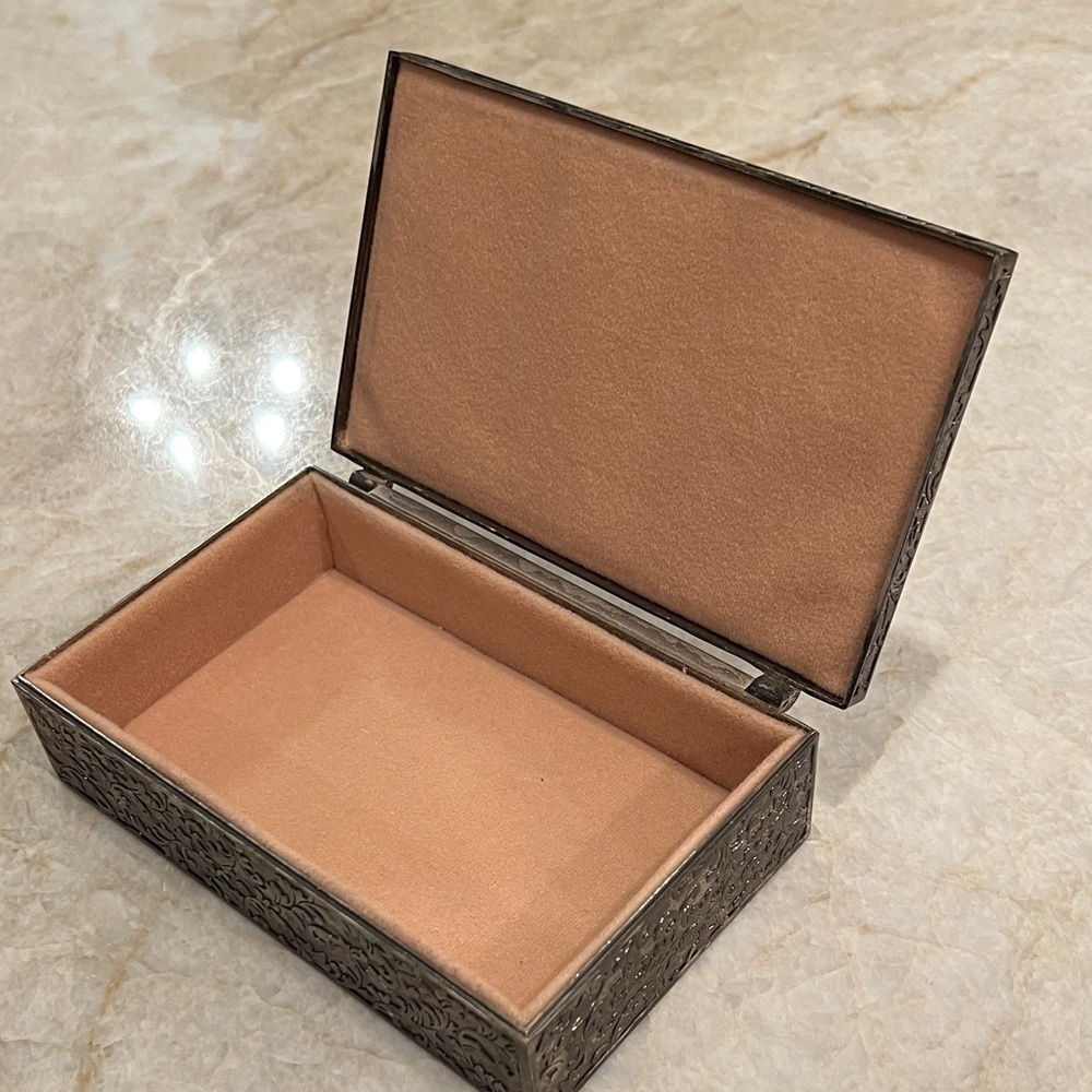 Ornate Silver Box - Picture 2 of 4